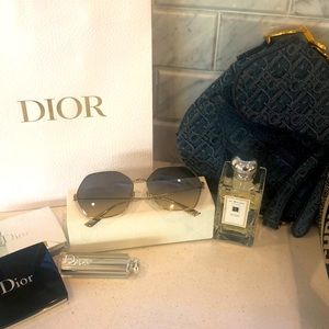 Dior
Hexagonal Metal Sunglasses